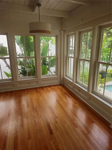 Breakfast Nook