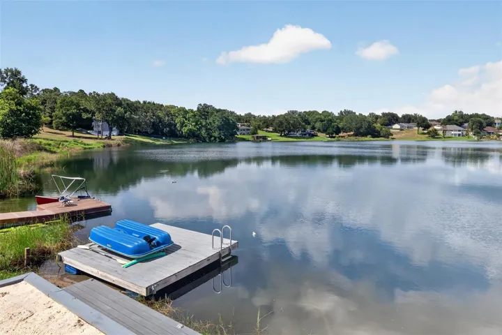 Floating dock.
