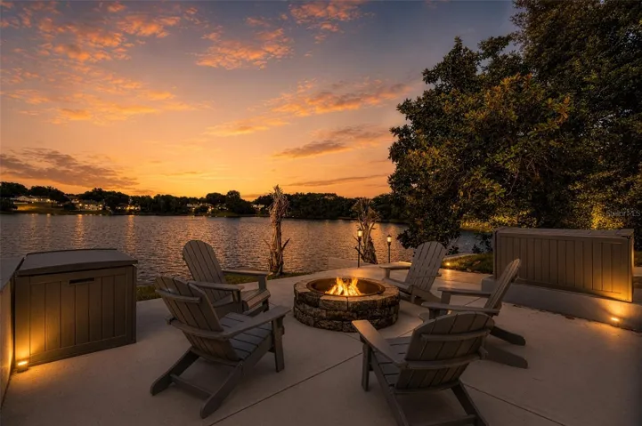 From morning coffee on the terrace to volleyball by the water and evenings around the firepit, the property was built for a true lakefront lifestyle.