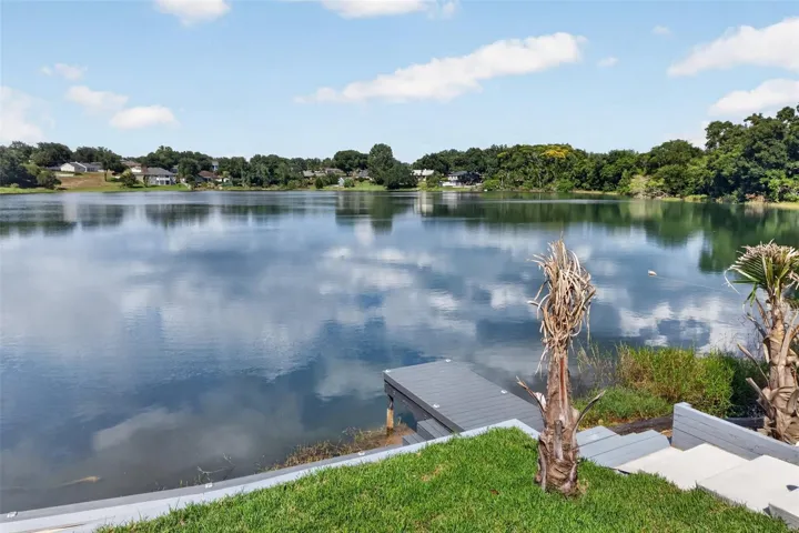 Launch your jet skis from the right side of your dock.