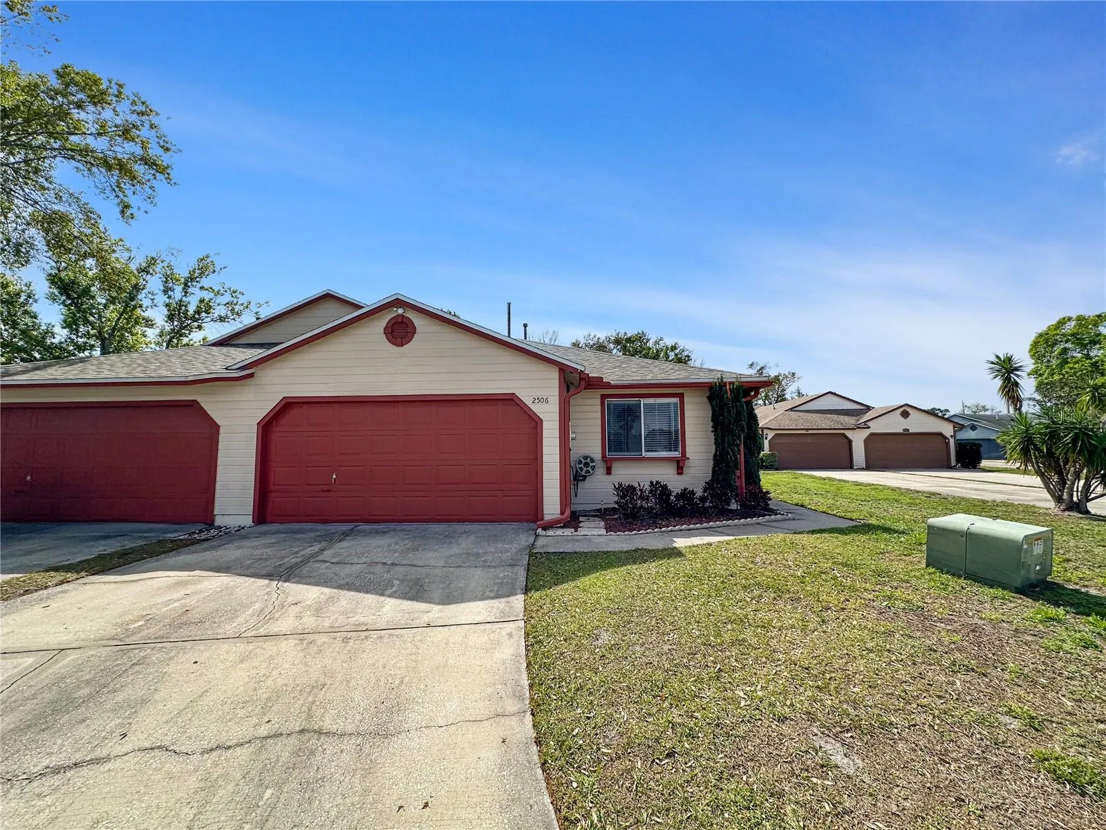 FRONT VIEW  1/2 duplex at 2506 Tobin Ct, Orlando, FL 32837