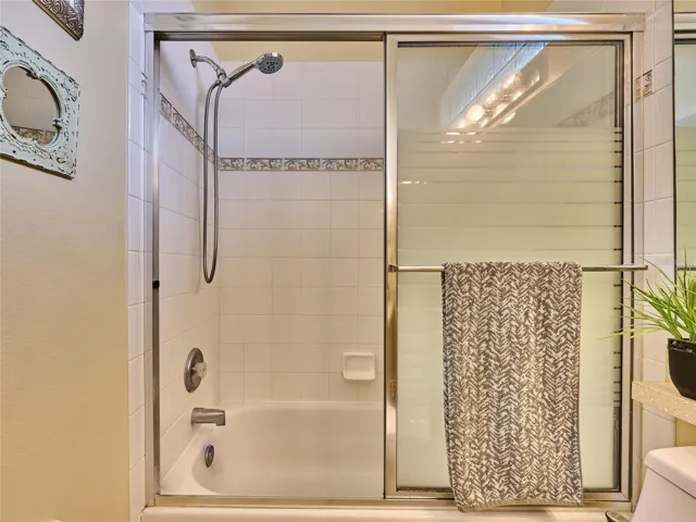 guest shower