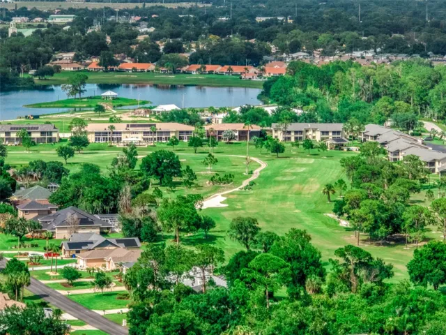 Sun N Lake community