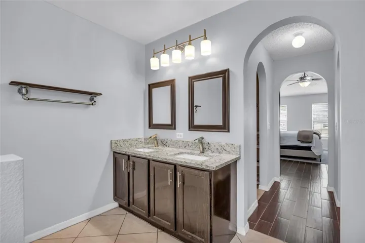 Primary Bath with dual vanity