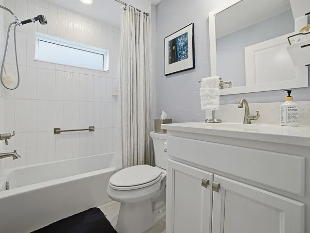 Gleaming guest bath!