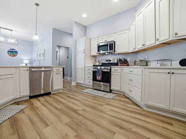 Sparkling Clean Kitchen
