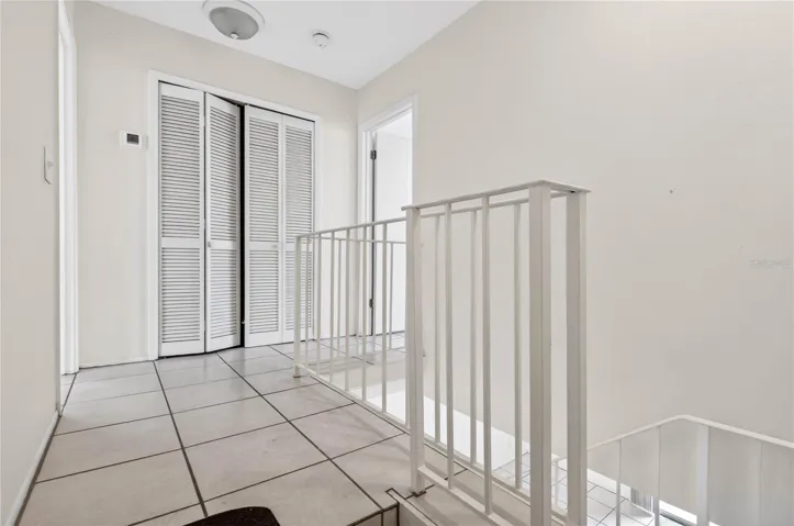 2nd floor landing
