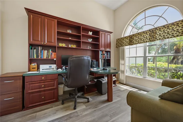 Flex room / office