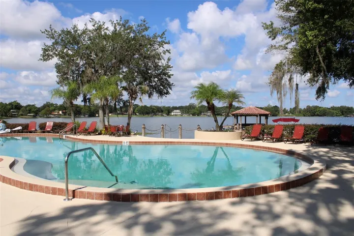 Lakeside Pool