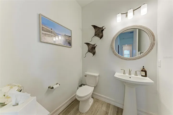 Powder Room.
