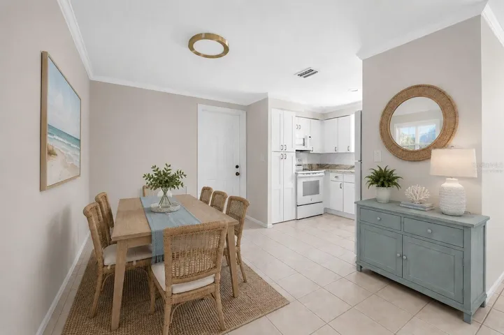 Virtually Staged, Dining