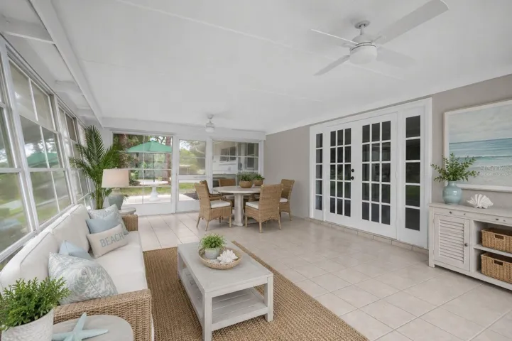 Virtually Staged, Florida Room