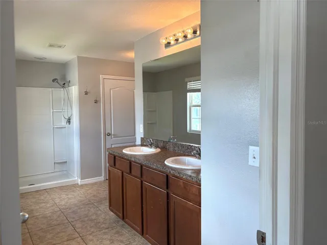 Primary En Suite