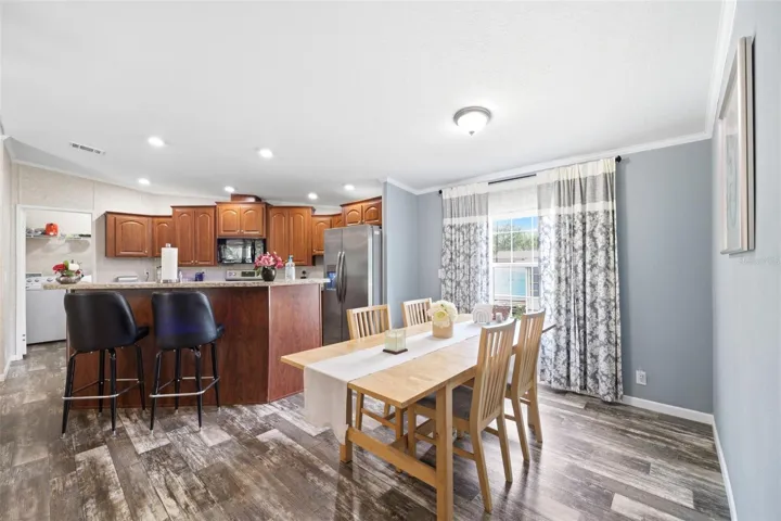 Kitchen/Dining