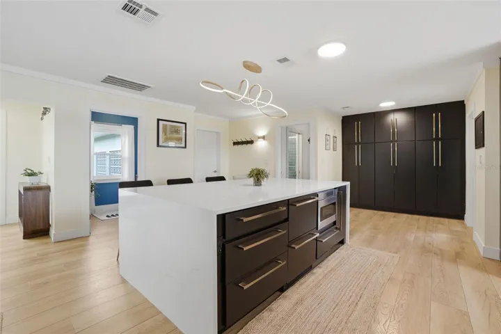 Spacious kitchen island