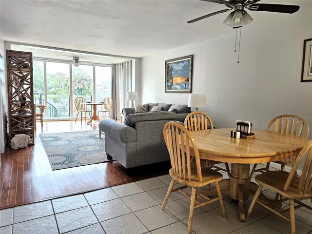 Living/Dining room combo