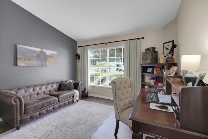 Office/flex space
