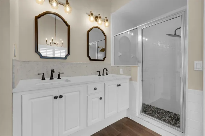 Primary bath