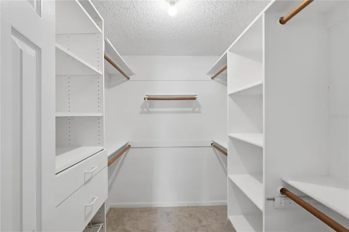 Primary Walk-in-closet