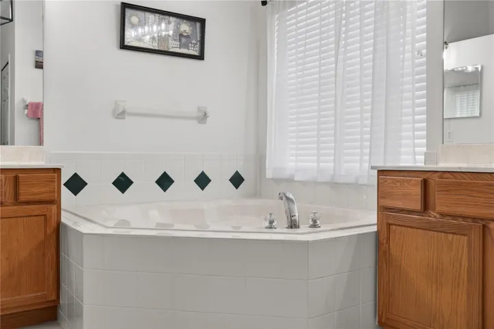 Garden Bath with dual sink