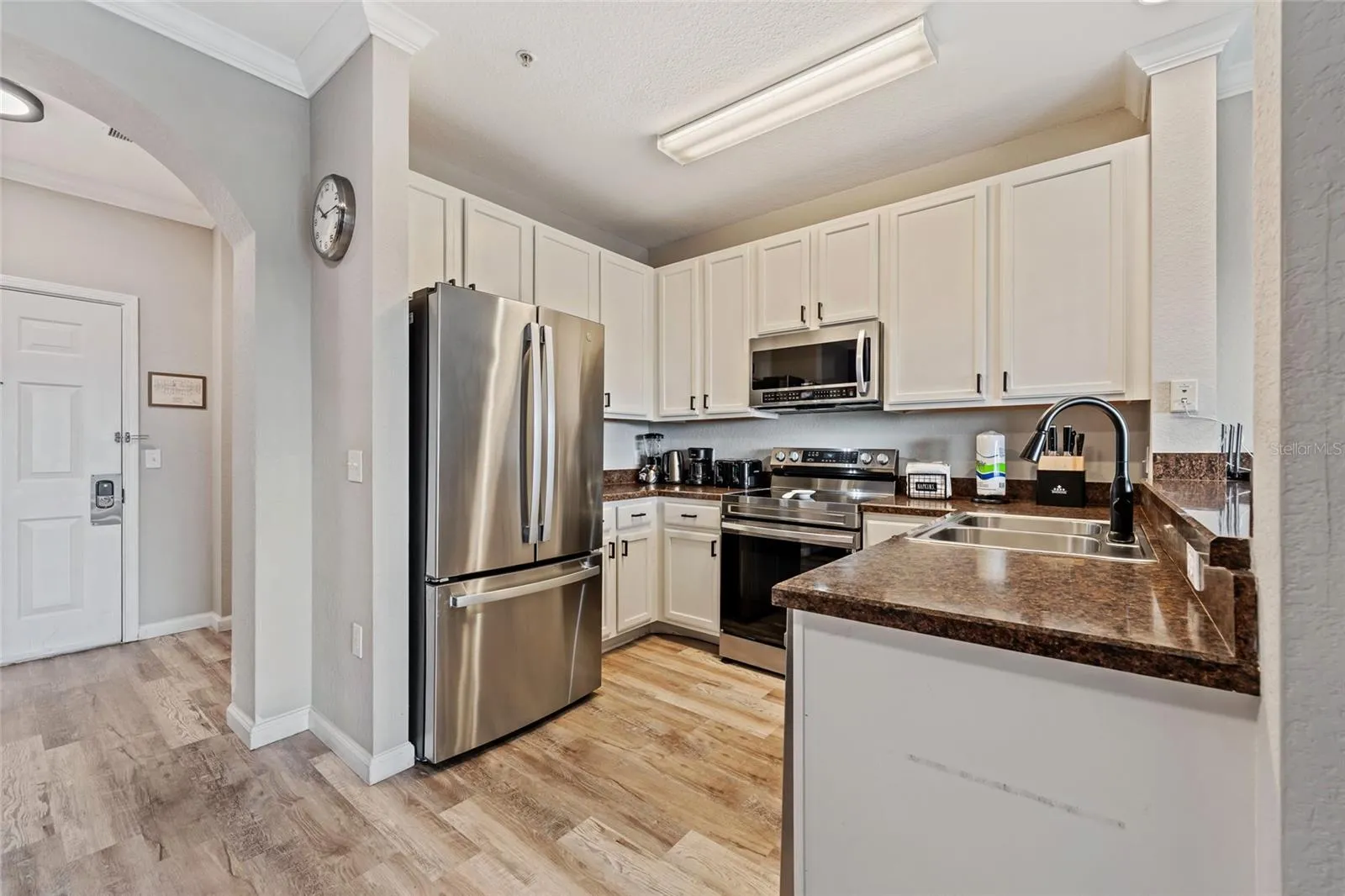 Dining area looking into kitchen
