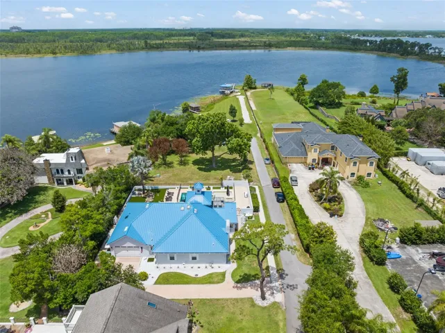 Frontage on Pocket Lake, 127 acre ski lake, access to Butler Chain of Lakes