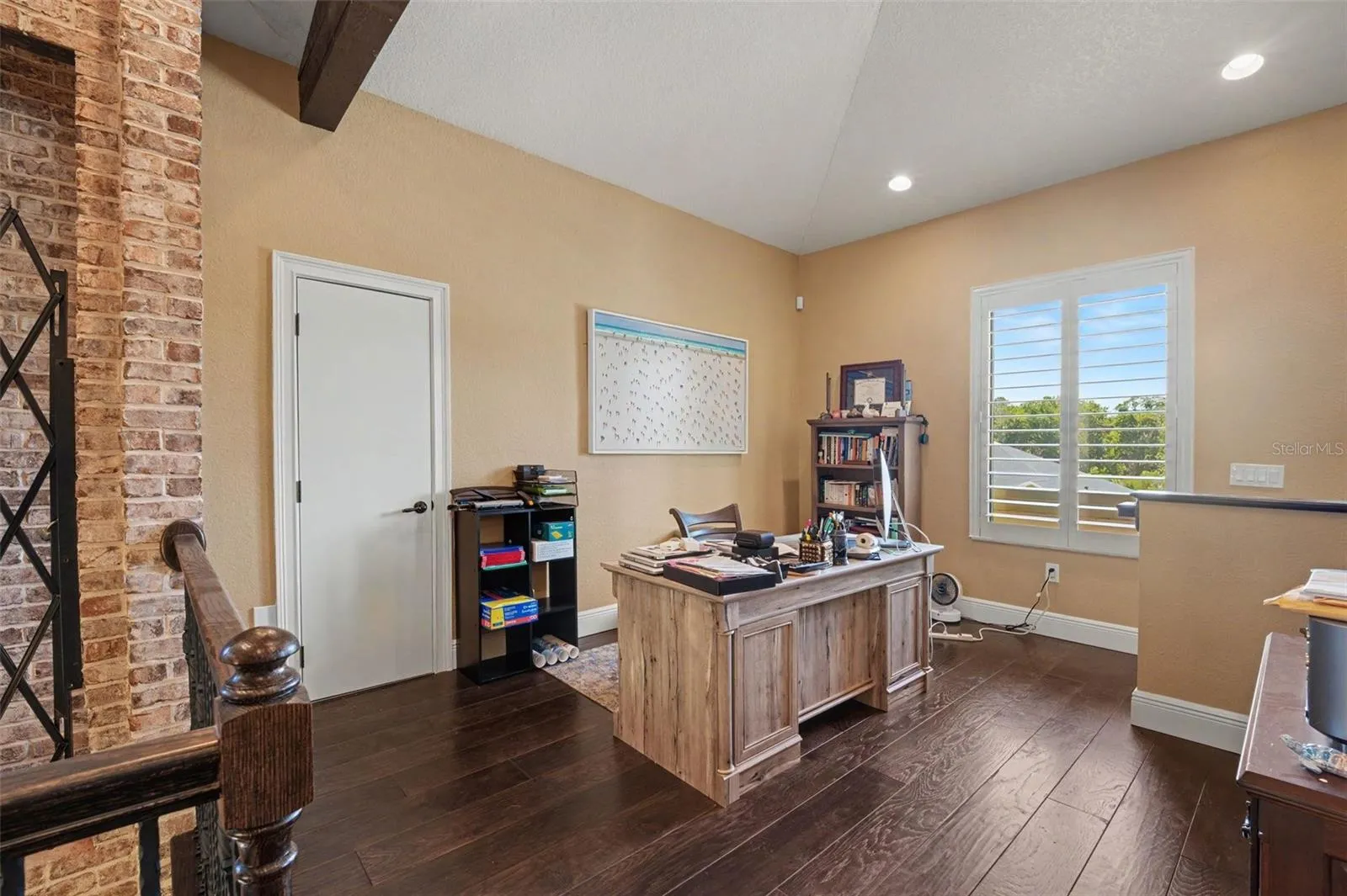 upstairs loft/office area