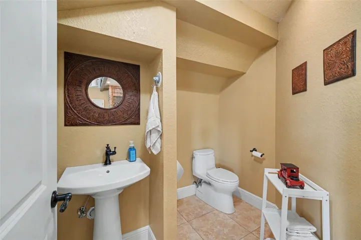 loft half bath with urinal