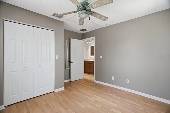 Guest bedroom 3