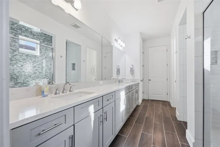 En Suite Primary Bathroom