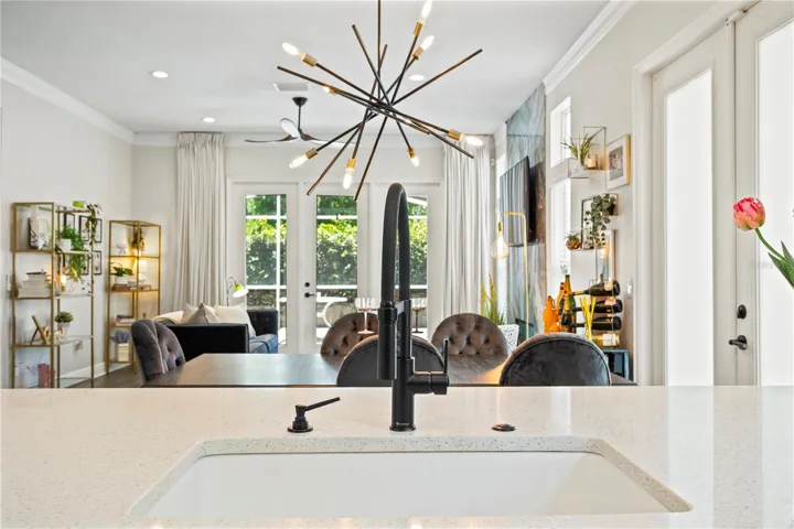 Kitchen | Living Area