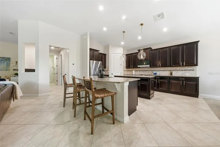 Kitchen 4