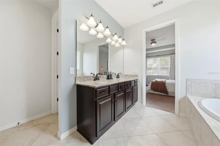 Primary bath 1
