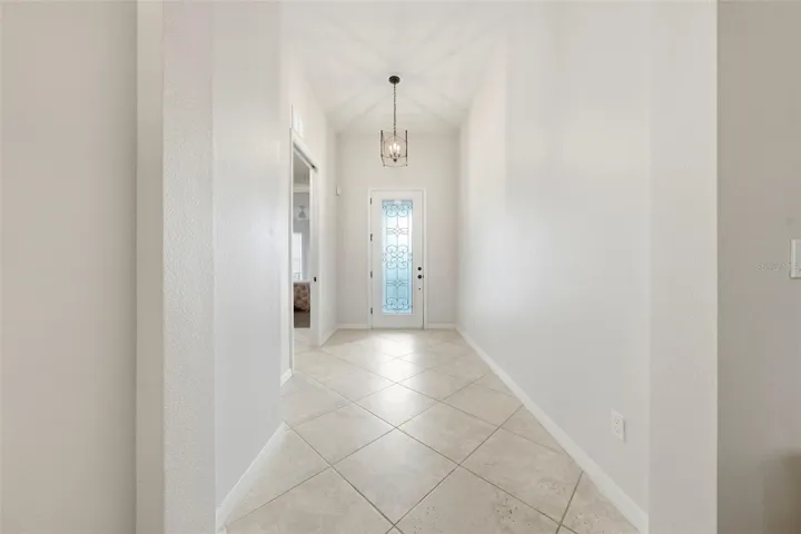 Front door inside 2
