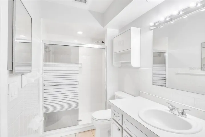 Bathroom #2
