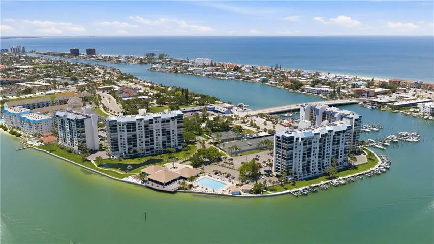 Aerial view of the Yacht and Tennis Club Community