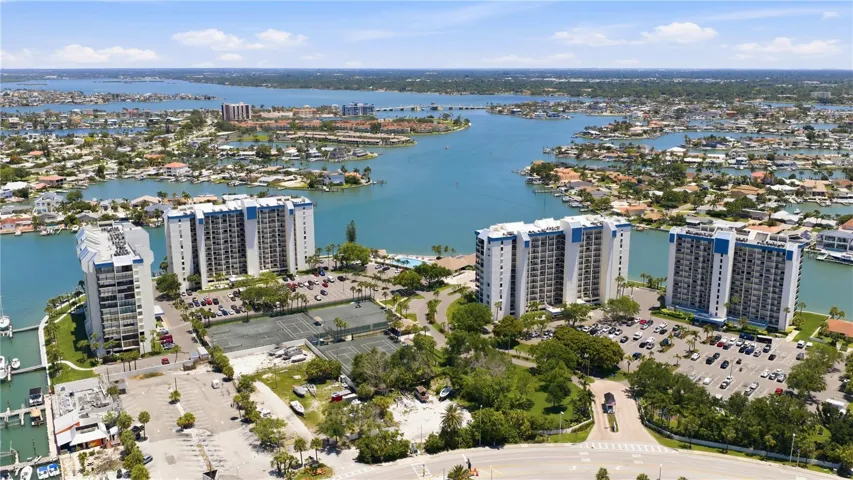 Aerial view of the Yacht and Tennis Club Community