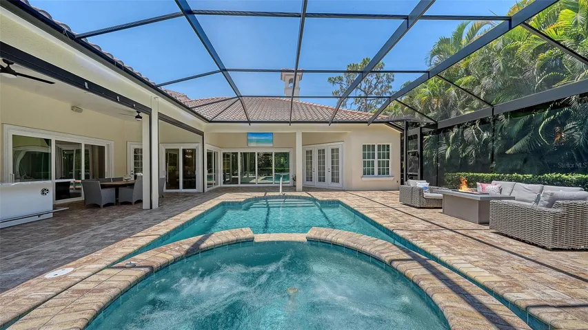 Gas heated Pool and Spa