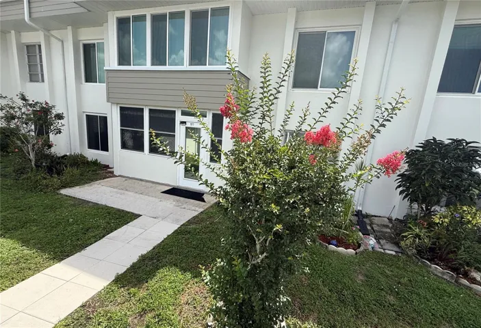 Totally renovated ground floor convenience. Unit 101.