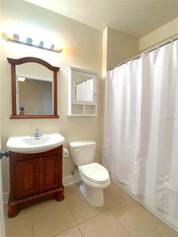 Guest Bath 2