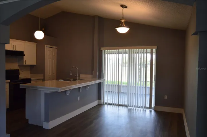 kitchen / dining room