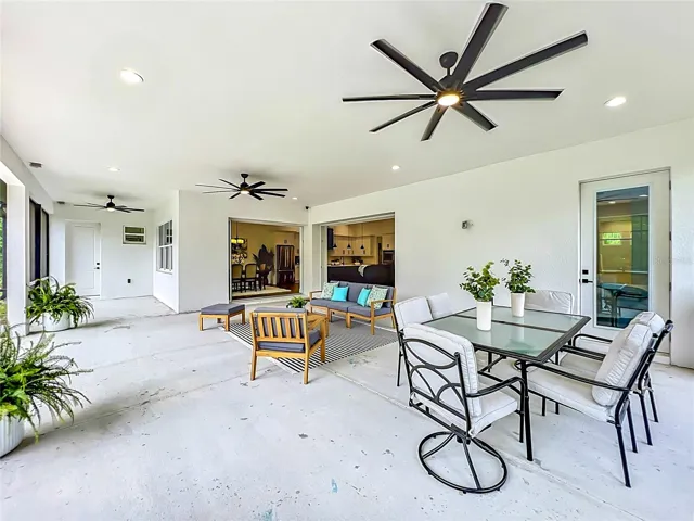 Covered Lanai
