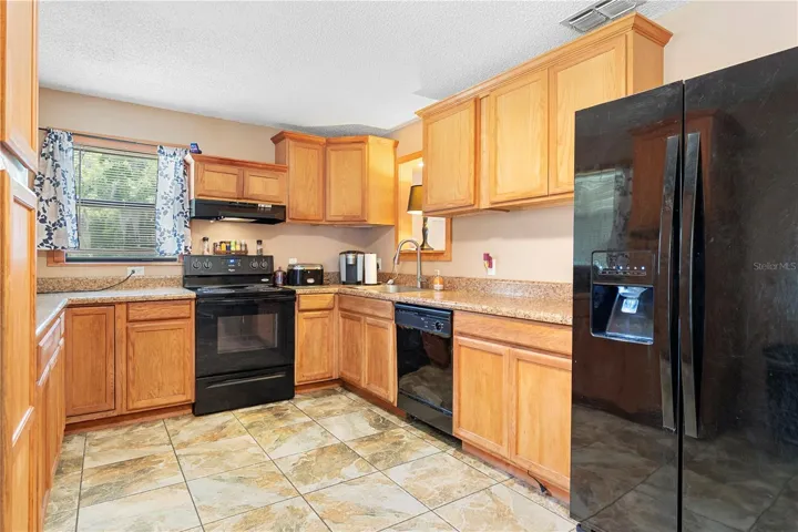 Kitchen 1