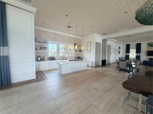 Elegant Clubhouse with Kitchen
