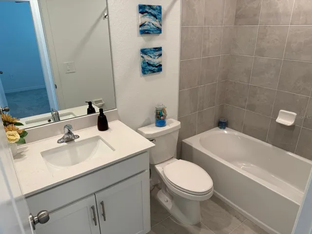 Guess bathroom