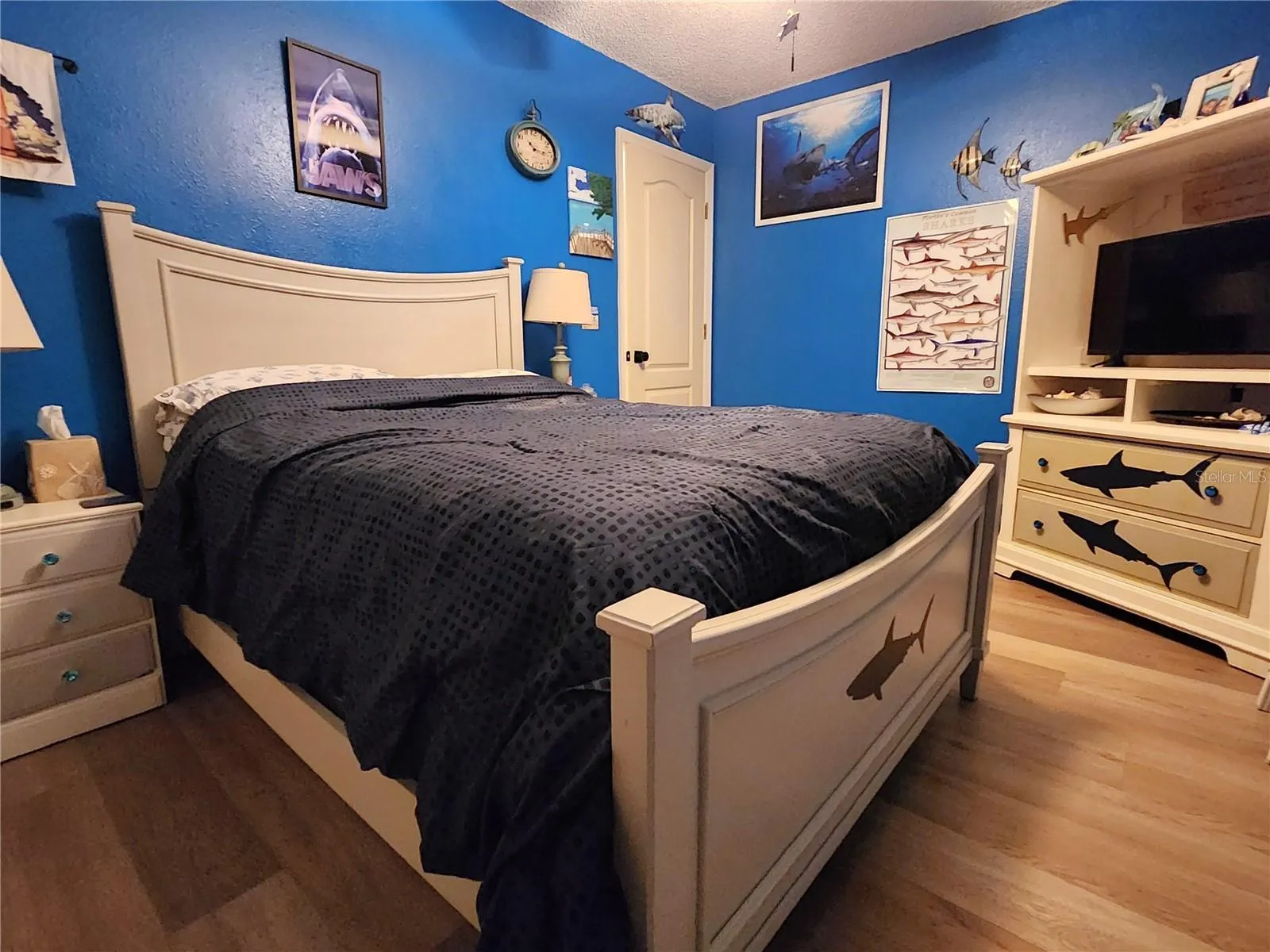 Center Bedroom