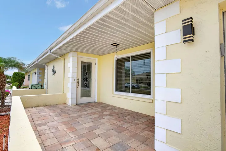 Front Porch with courtyard in front