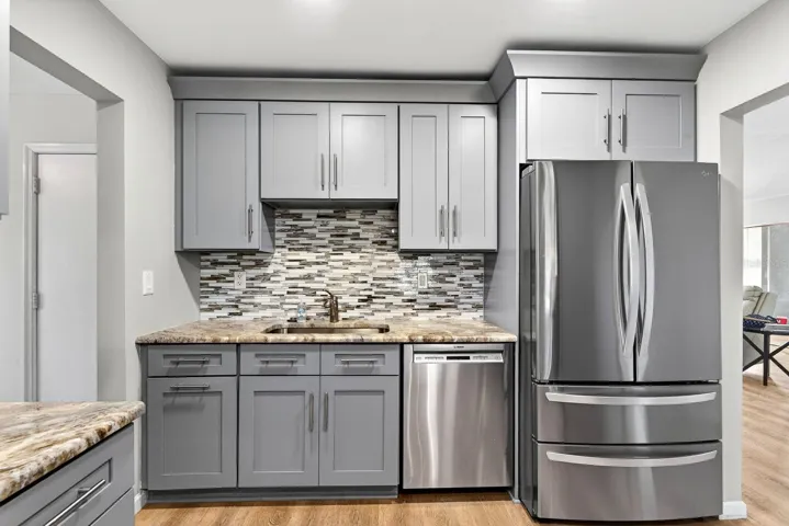 Beautiful kitchen and all new appliances