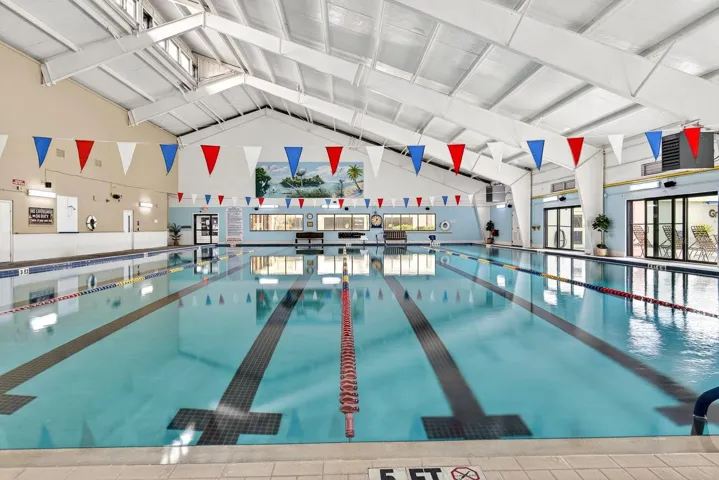 Lap lanes at pool