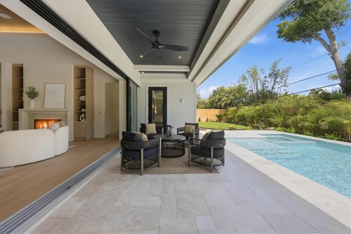 Lanai with pocketing sliding door